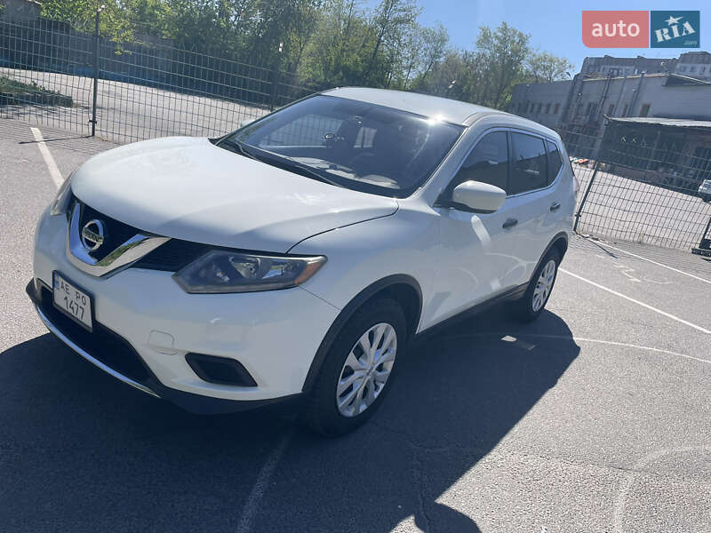 Внедорожник / Кроссовер Nissan Rogue 2015 в Днепре