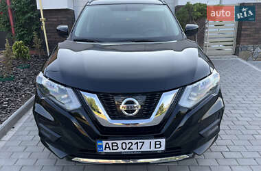 Внедорожник / Кроссовер Nissan Rogue 2018 в Тульчине