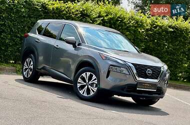 Внедорожник / Кроссовер Nissan Rogue 2022 в Киеве
