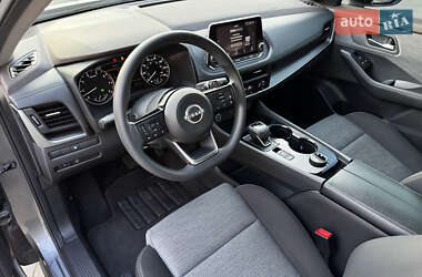 Внедорожник / Кроссовер Nissan Rogue 2023 в 