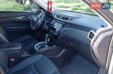 Внедорожник / Кроссовер Nissan Rogue 2014 в 