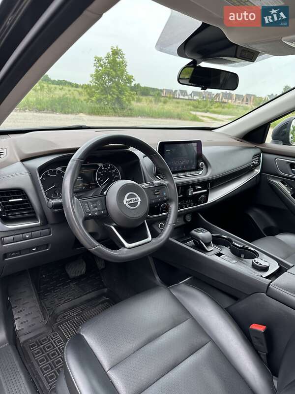 Позашляховик / Кросовер Nissan Rogue 2021 в Білогородці