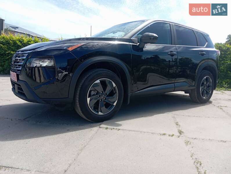 Внедорожник / Кроссовер Nissan Rogue 2024 в Киеве