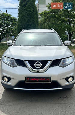 Внедорожник / Кроссовер Nissan Rogue 2015 в 