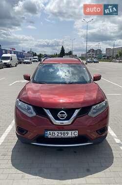 Внедорожник / Кроссовер Nissan Rogue 2016 в Виннице