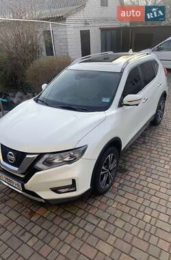 Внедорожник / Кроссовер Nissan Rogue 2017 в Белой Церкви