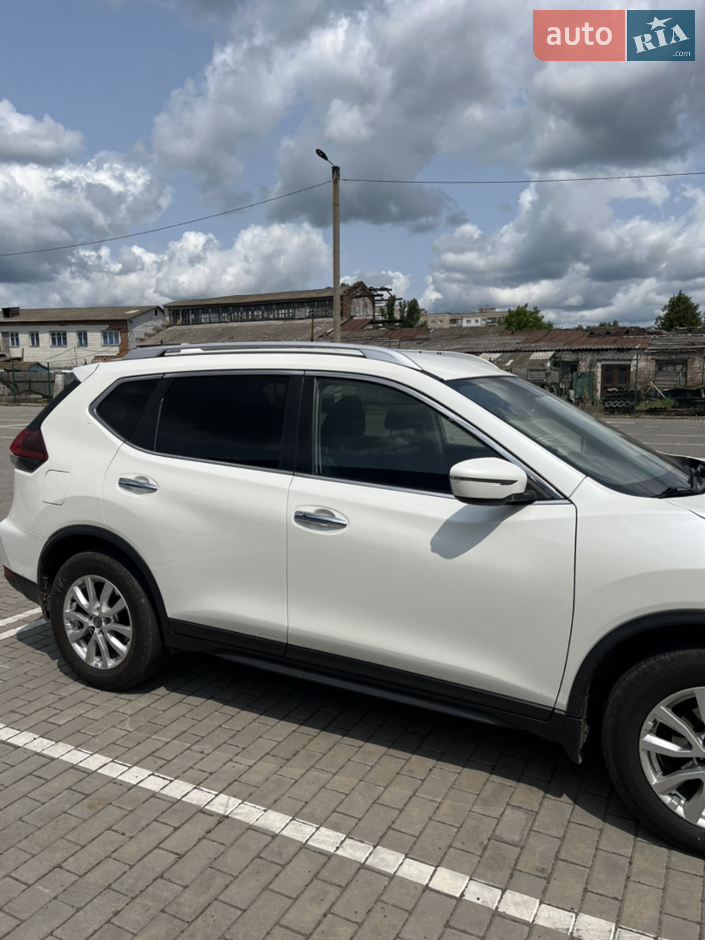 2018 Nissan Rogue - мініатюра 3