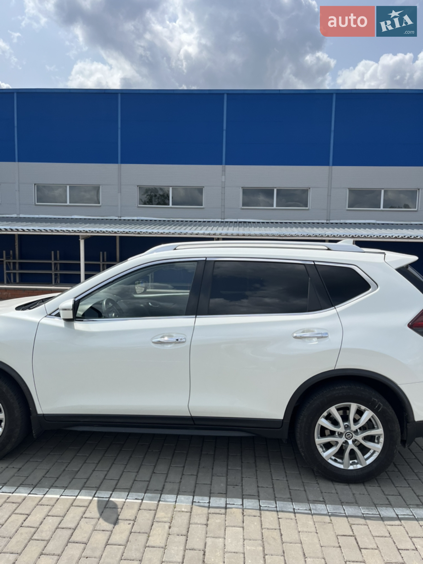 2018 Nissan Rogue - мініатюра 16