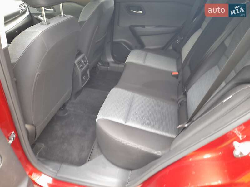 Позашляховик / Кросовер Nissan Rogue 2022 в Чернігові