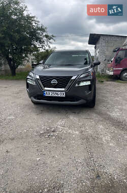Позашляховик / Кросовер Nissan Rogue 2023 в Харкові