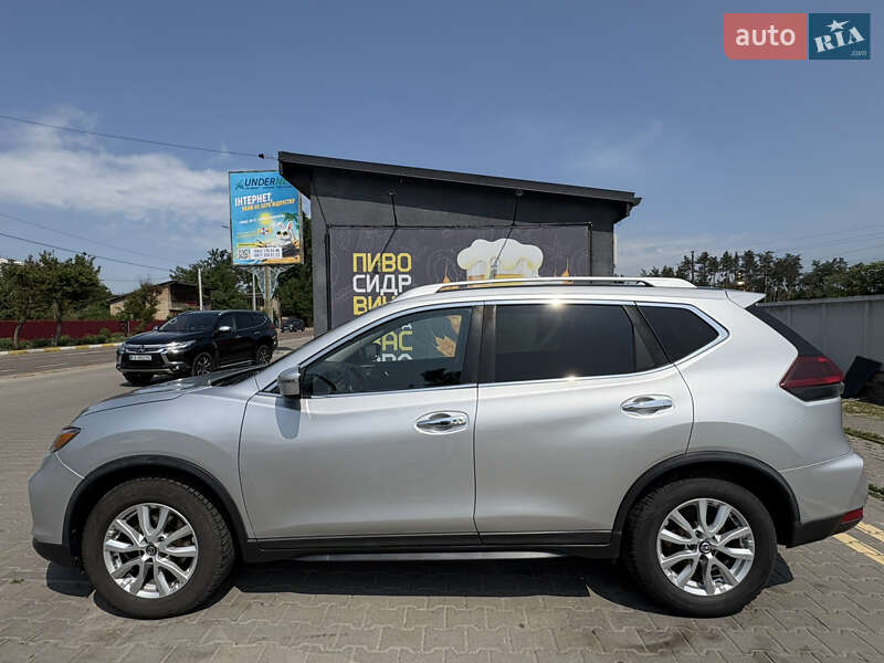 Позашляховик / Кросовер Nissan Rogue 2019 в Києві