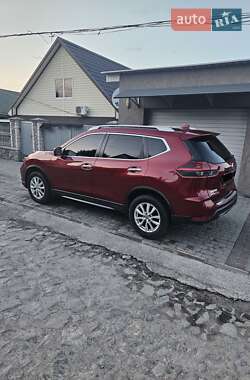 Внедорожник / Кроссовер Nissan Rogue 2018 в Светловодске