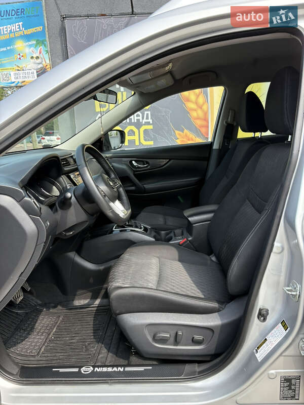 Позашляховик / Кросовер Nissan Rogue 2019 в Києві