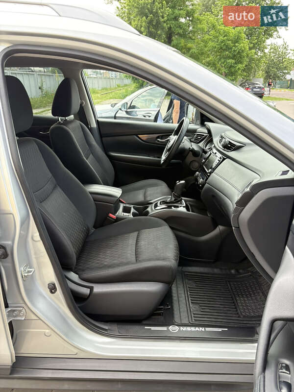 Позашляховик / Кросовер Nissan Rogue 2019 в Києві