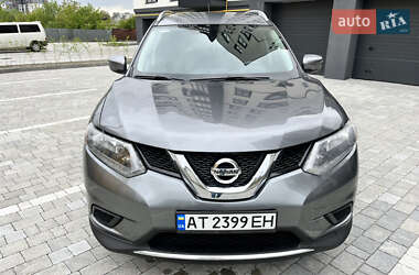 Внедорожник / Кроссовер Nissan Rogue 2015 в 