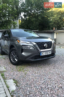 Позашляховик / Кросовер Nissan Rogue 2021 в Львові