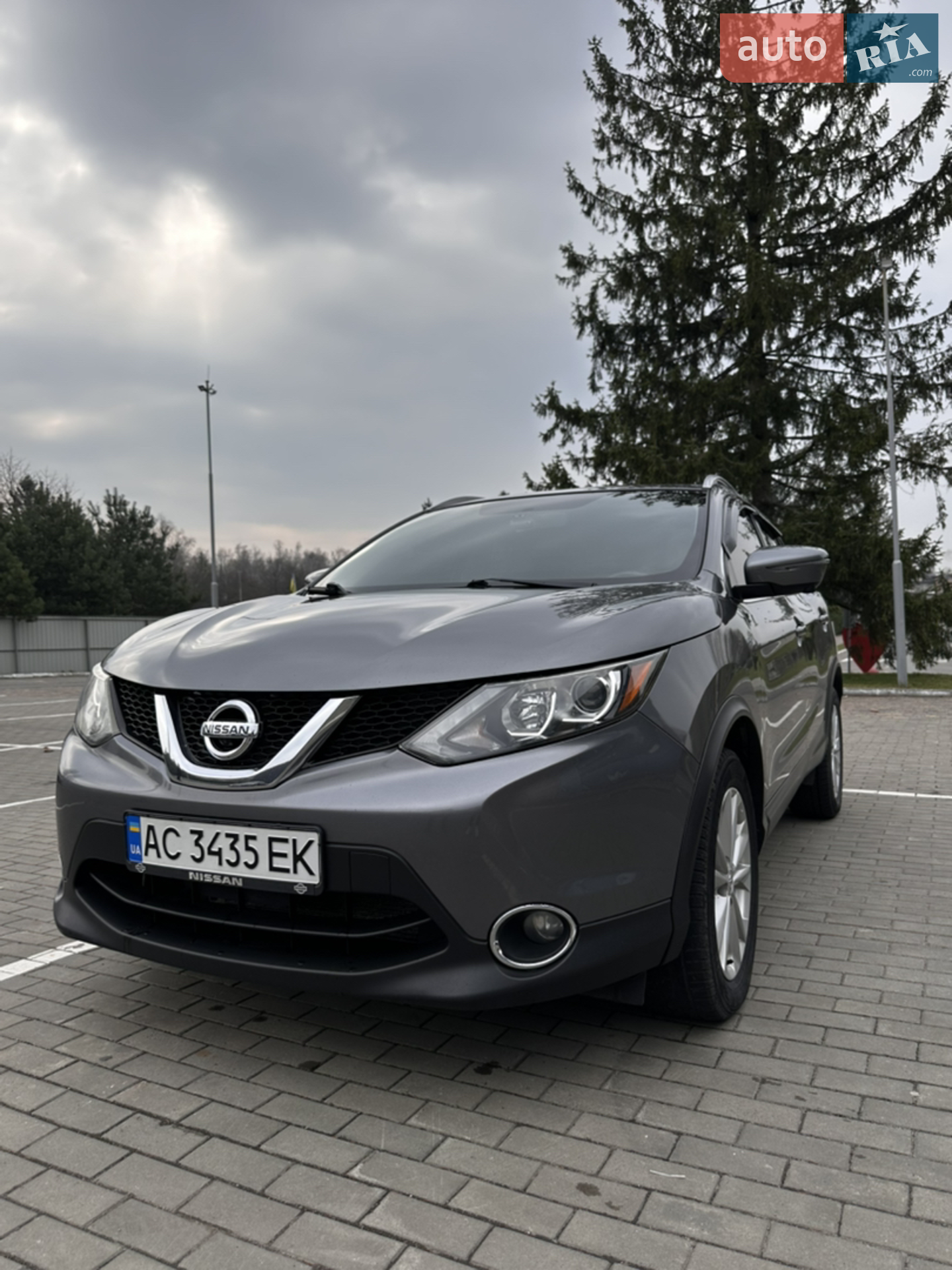 2017 Nissan Rogue - мініатюра 3