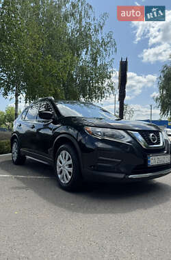 Внедорожник / Кроссовер Nissan Rogue 2016 в 