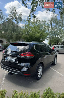 Внедорожник / Кроссовер Nissan Rogue 2016 в 