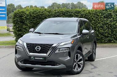 Внедорожник / Кроссовер Nissan Rogue 2020 в 