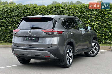 Внедорожник / Кроссовер Nissan Rogue 2020 в 