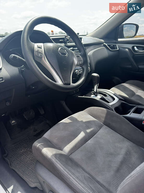 Внедорожник / Кроссовер Nissan Rogue 2016 в Полтаве фото 11 Внедорожник / Кроссовер Nissan Rogue 2016 в Полтаве