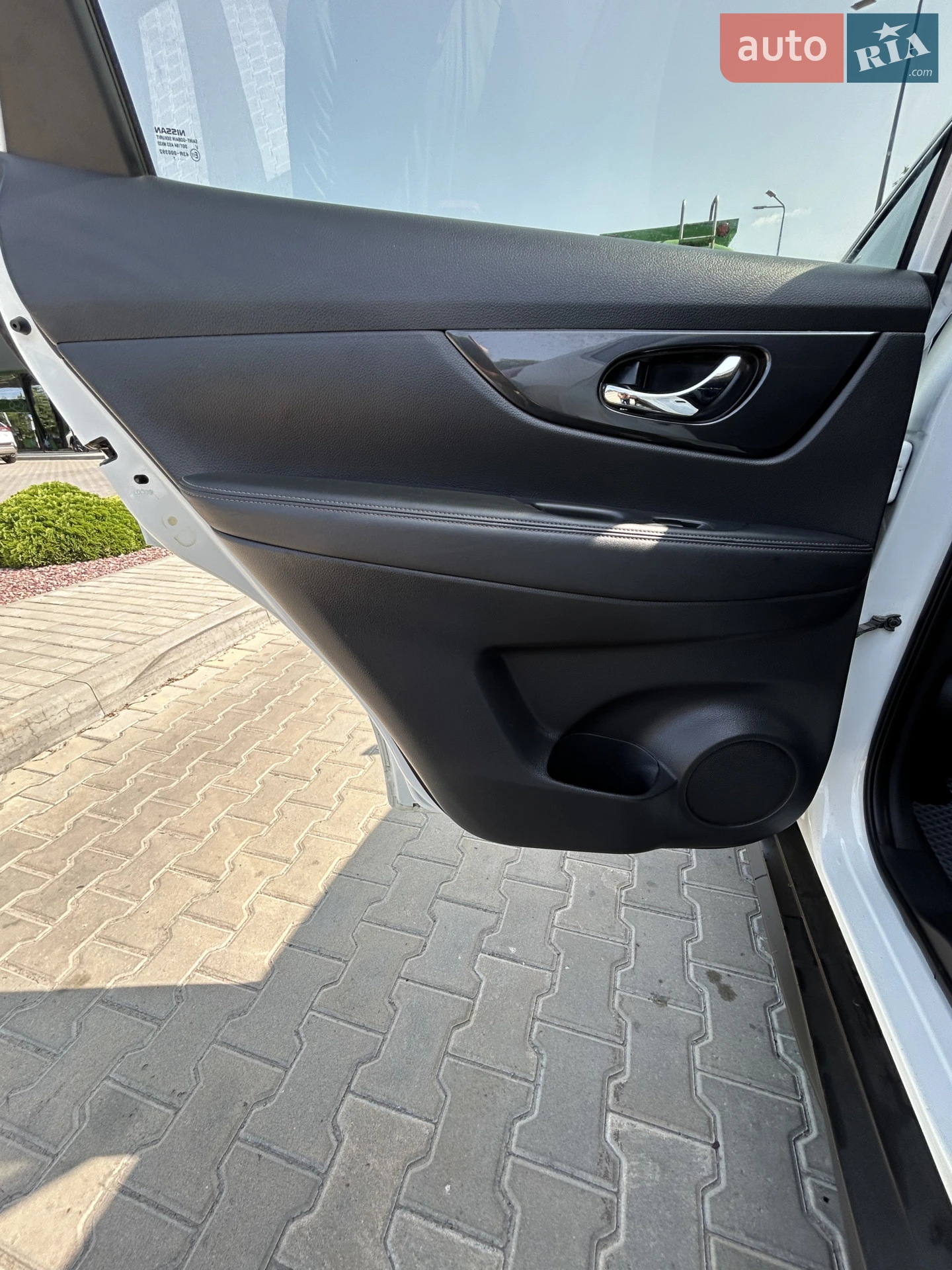 2017 Nissan Rogue - мініатюра 14