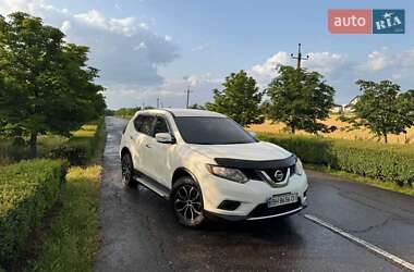 Позашляховик / Кросовер Nissan Rogue 2015 в Одесі