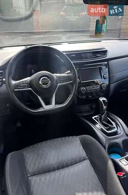 Позашляховик / Кросовер Nissan Rogue 2018 в 