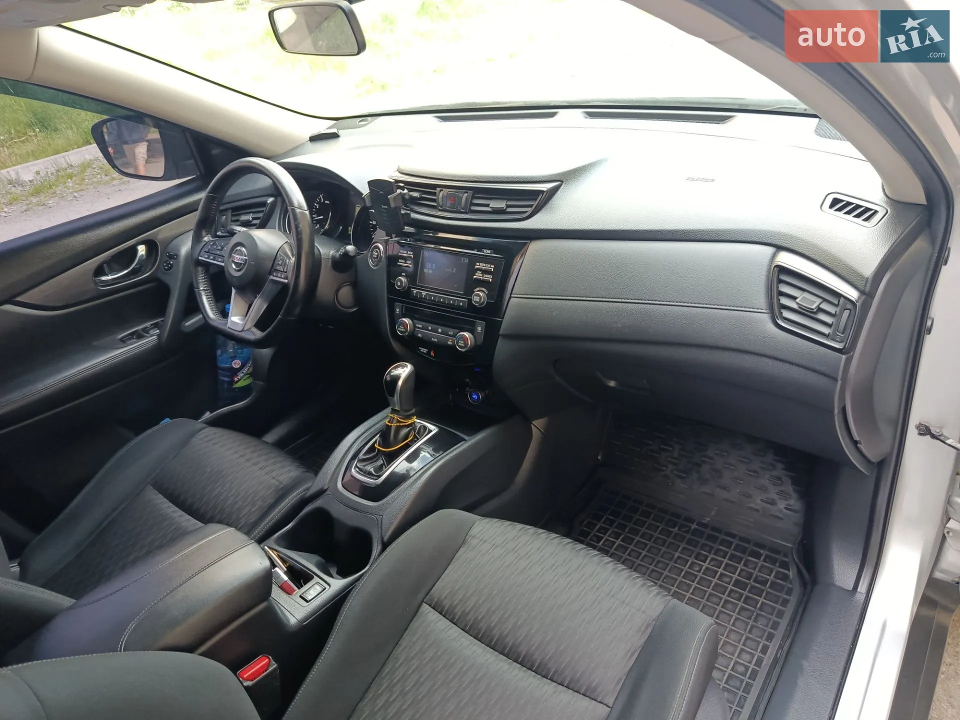 2016 Nissan Rogue - мініатюра 24