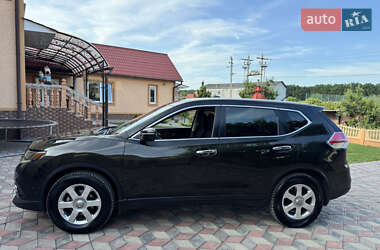 Внедорожник / Кроссовер Nissan Rogue 2014 в Черновцах