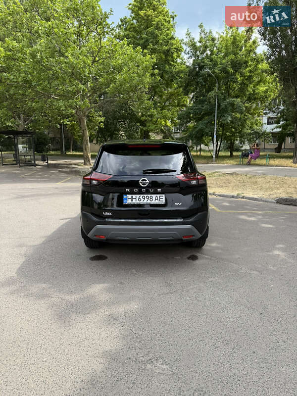 Внедорожник / Кроссовер Nissan Rogue 2021 в Одессе
