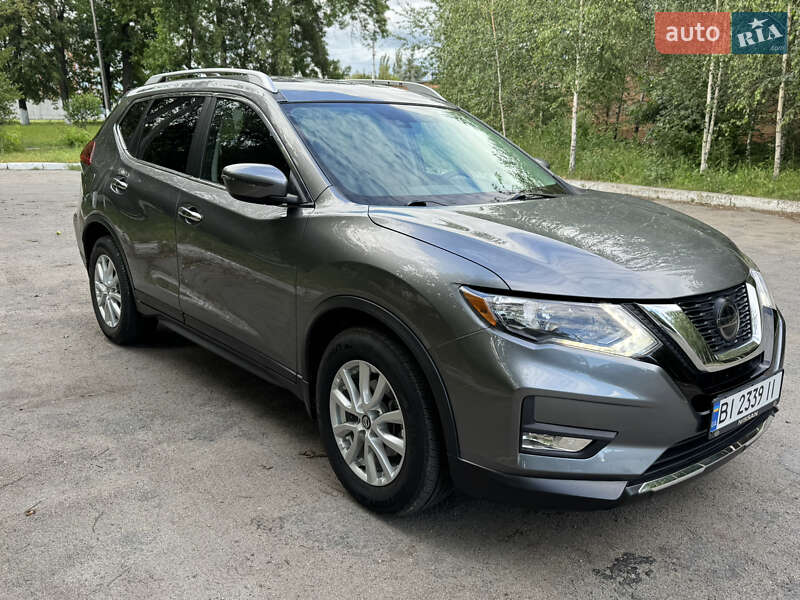 Внедорожник / Кроссовер Nissan Rogue 2019 в Полтаве