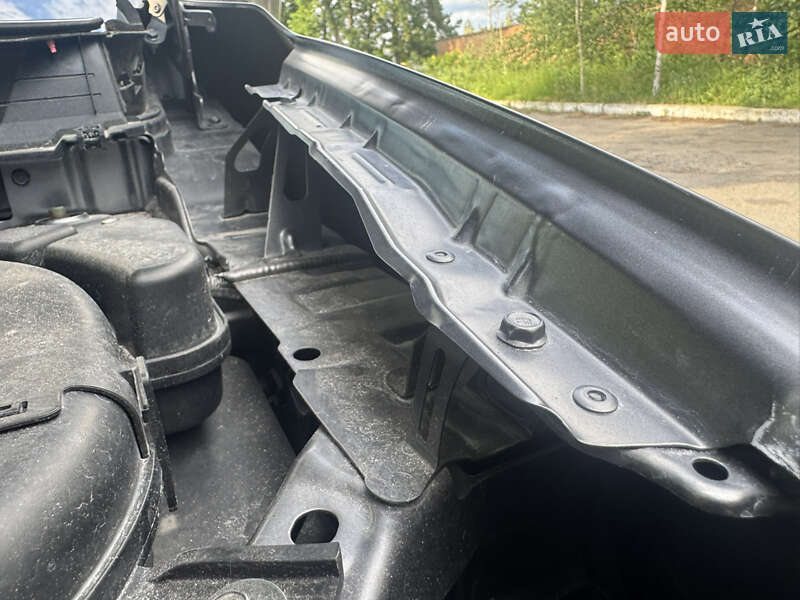Внедорожник / Кроссовер Nissan Rogue 2019 в Полтаве