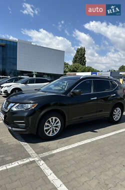 Внедорожник / Кроссовер Nissan Rogue 2019 в 