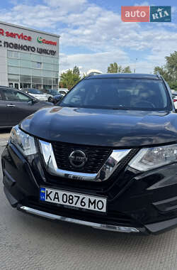 Позашляховик / Кросовер Nissan Rogue 2018 в Києві