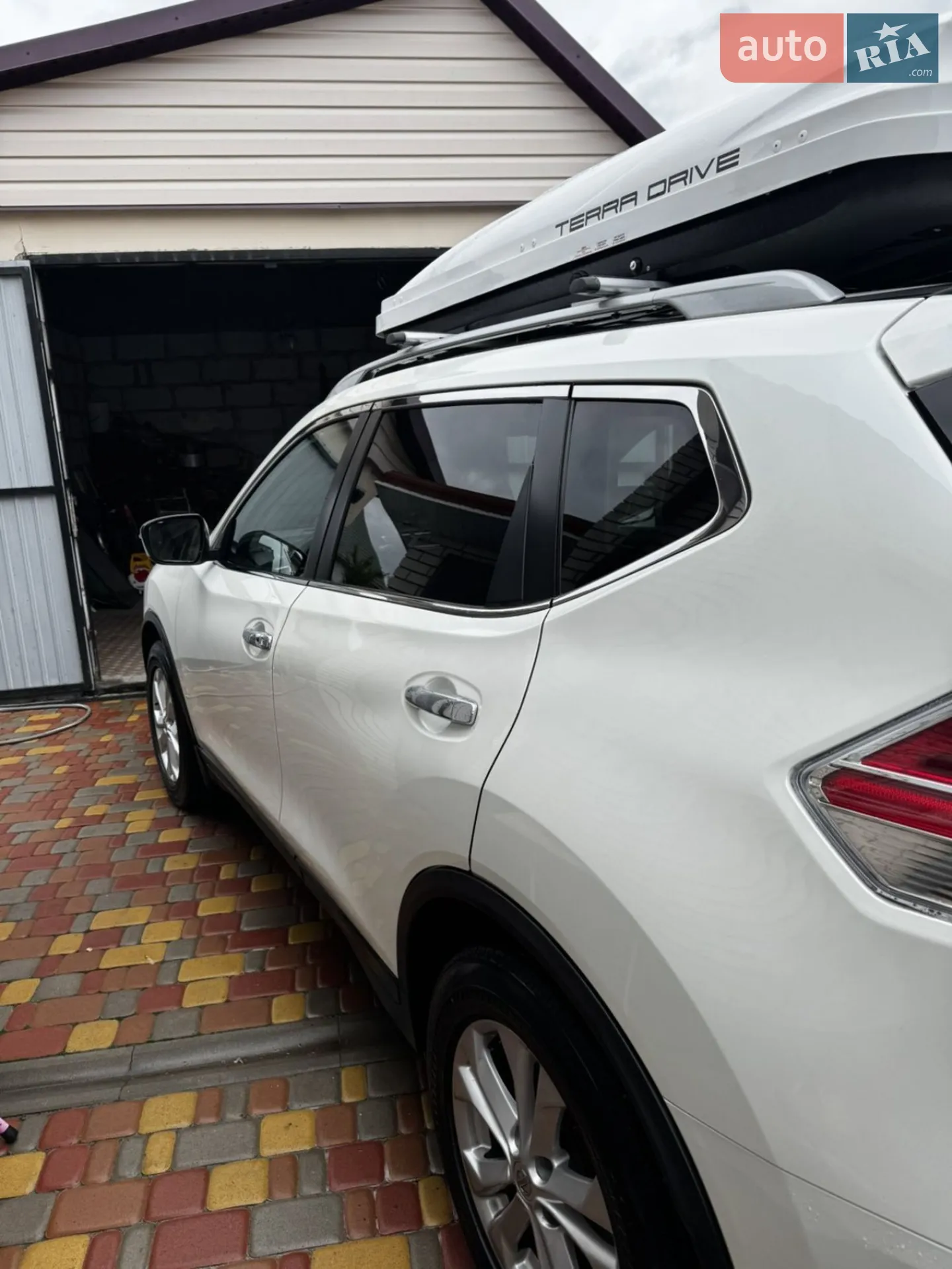 2016 Nissan Rogue - мініатюра 3