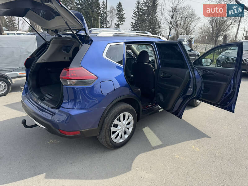 Позашляховик / Кросовер Nissan Rogue 2020 в Дрогобичі