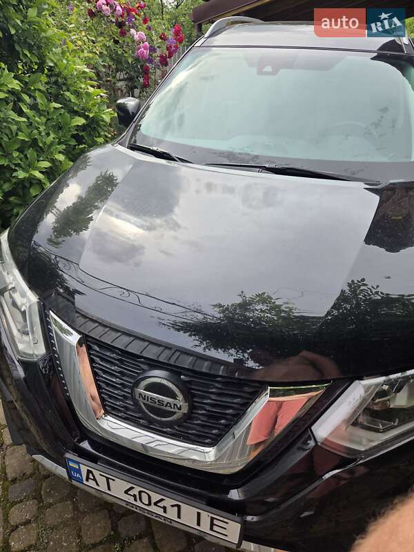 Внедорожник / Кроссовер Nissan Rogue 2018 в Ивано-Франковске