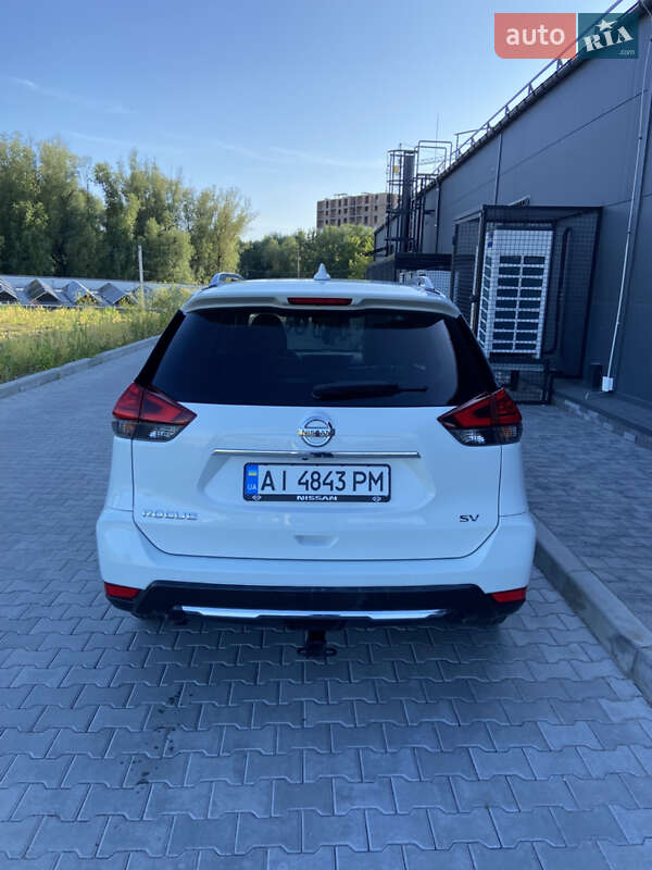 Позашляховик / Кросовер Nissan Rogue 2017 в Хмельницькому