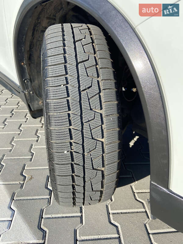 Позашляховик / Кросовер Nissan Rogue 2017 в Хмельницькому