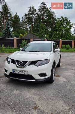 Позашляховик / Кросовер Nissan Rogue 2015 в Києві