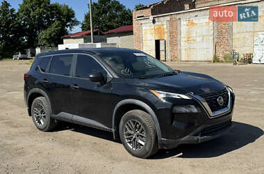 Внедорожник / Кроссовер Nissan Rogue 2021 в Ивано-Франковске