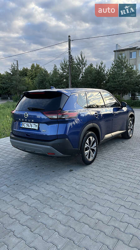Внедорожник / Кроссовер Nissan Rogue 2021 в Золочеве
