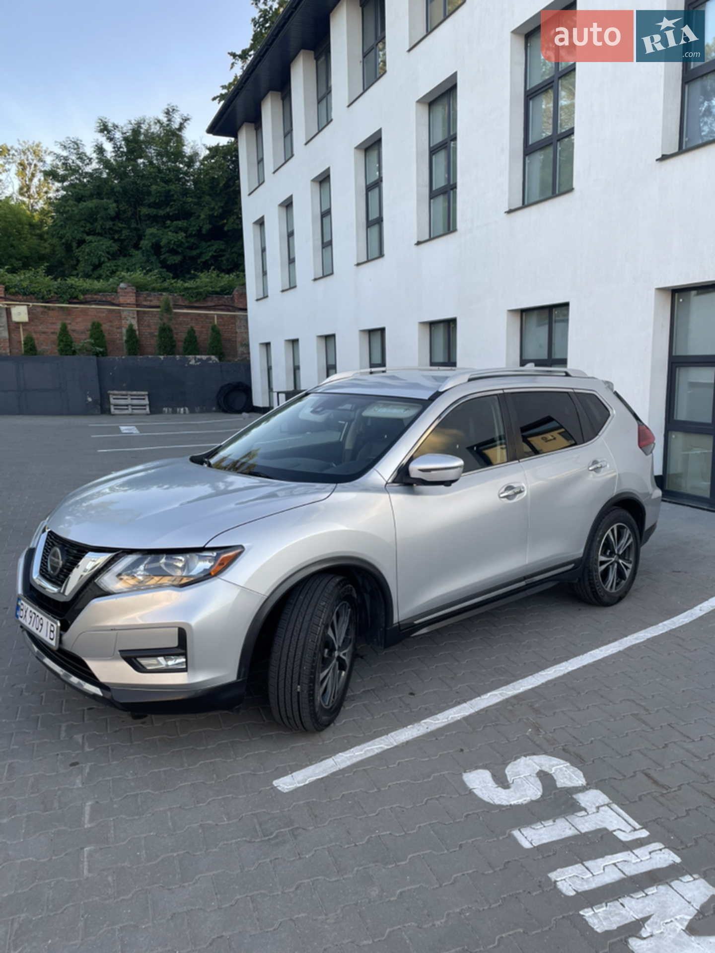 2018 Nissan Rogue - мініатюра 3