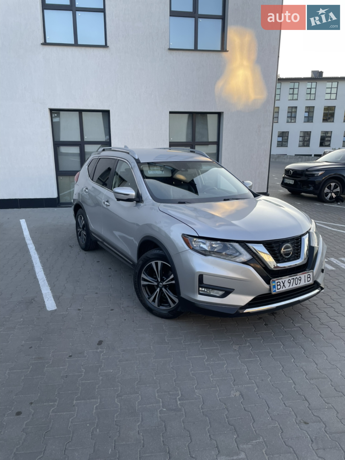 2018 Nissan Rogue - мініатюра 9