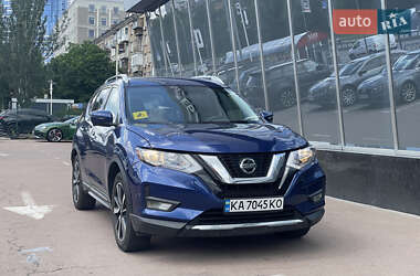 Внедорожник / Кроссовер Nissan Rogue 2019 в Киеве