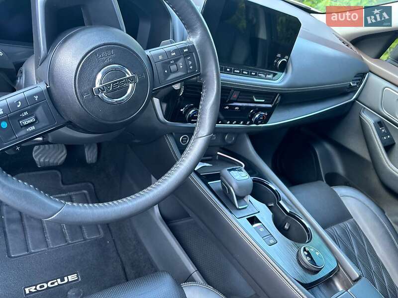 Внедорожник / Кроссовер Nissan Rogue 2020 в Тернополе