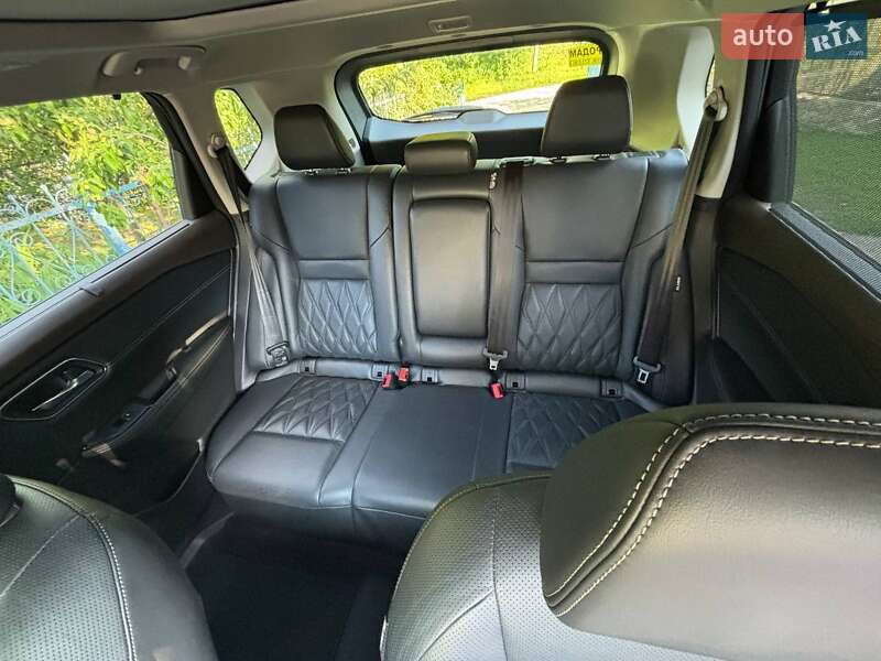 Внедорожник / Кроссовер Nissan Rogue 2020 в Тернополе