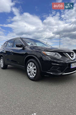 Внедорожник / Кроссовер Nissan Rogue 2015 в Киеве